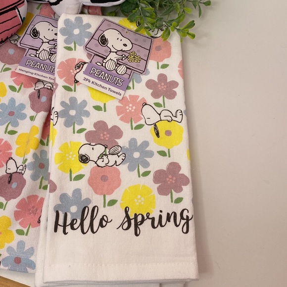 Cute Snoopy Kitchen Set NWT Peanuts - Picture 2 of 14